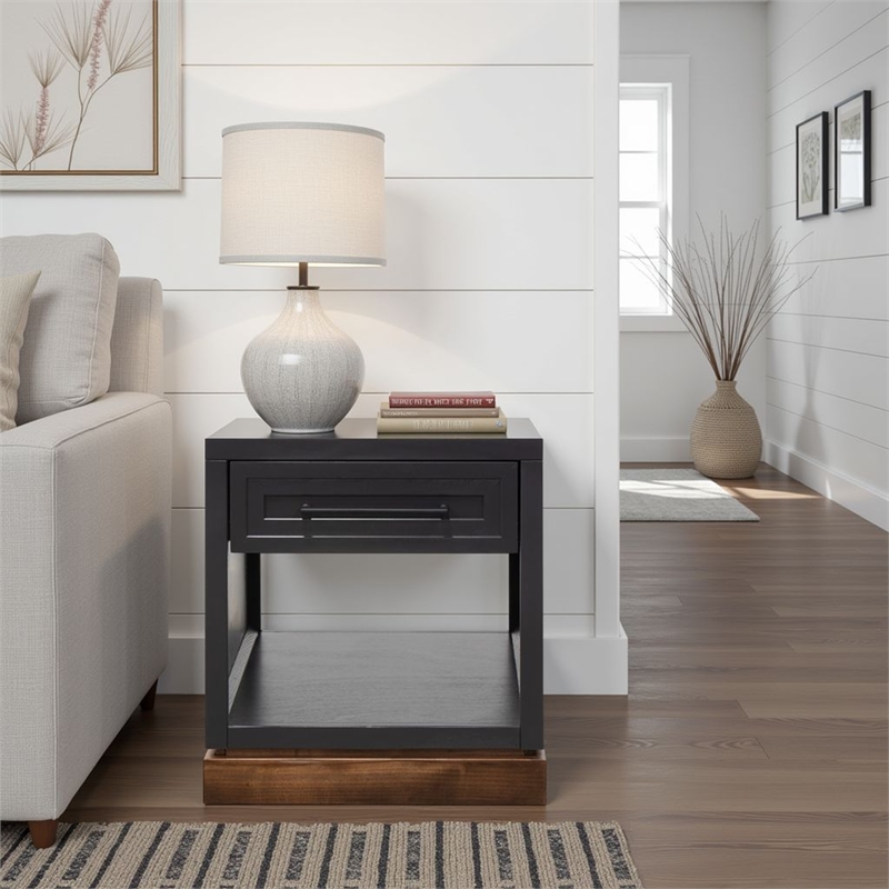 Bridgevine Home Nora 22