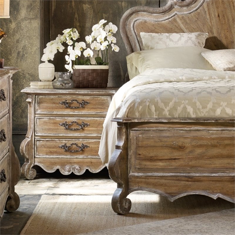 Hooker Furniture Chatelet 3 Drawer Wood Nightstand in Caramel Froth