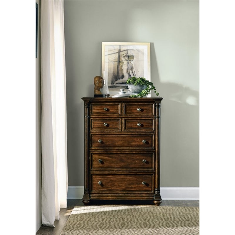Hooker Furniture Leesburg 5 Drawer Chest in Mahogany