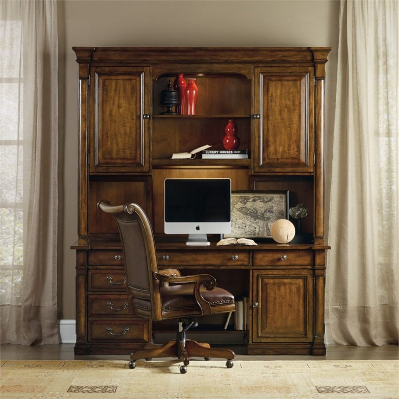 Hooker Furniture Tynecastle Computer Credenza And Hutch In Medium