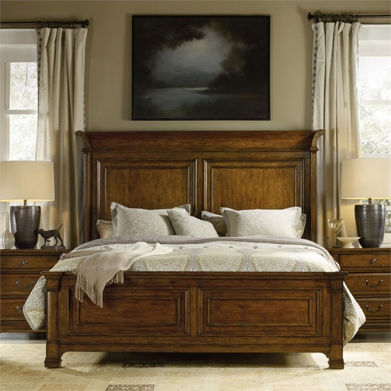Hooker Furniture Tynecastle King Panel Bed in Medium Wood