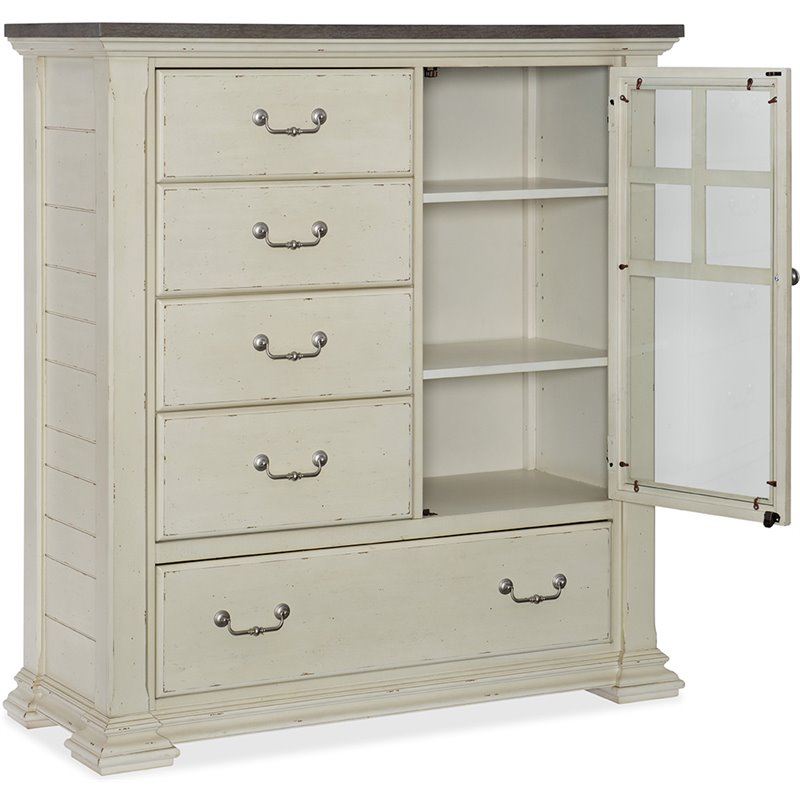 Hooker Sturbridge 5 Drawer Chest In Distressed Cream And Gray