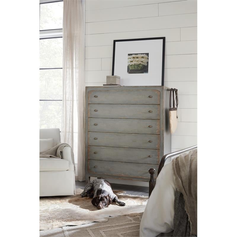 Hooker Furniture Bedroom Ciao Bella Six-Drawer Chest- Speckled Gray