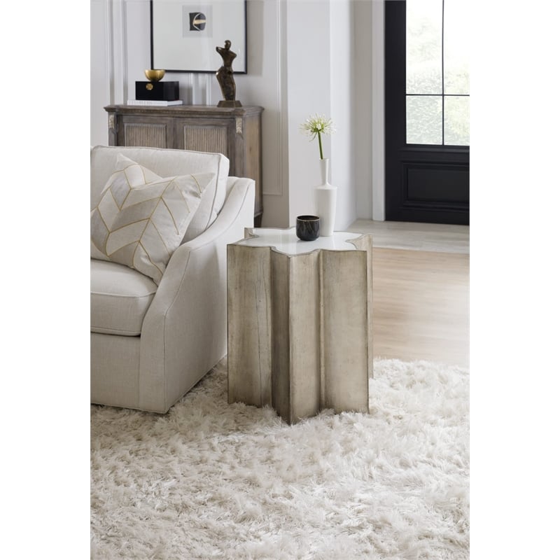 Hooker Furniture Living Room Sanctuary C Est La Vie End Table