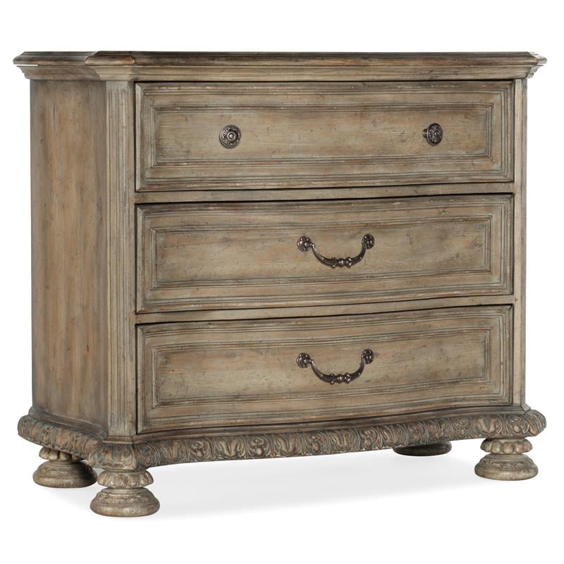 Hooker Furniture Bedroom Castella Bachelors Chest