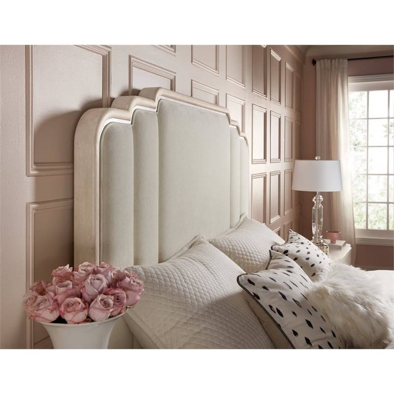 Hooker Furniture Nouveau Chic King Fabric Upholstered Bed in Natural
