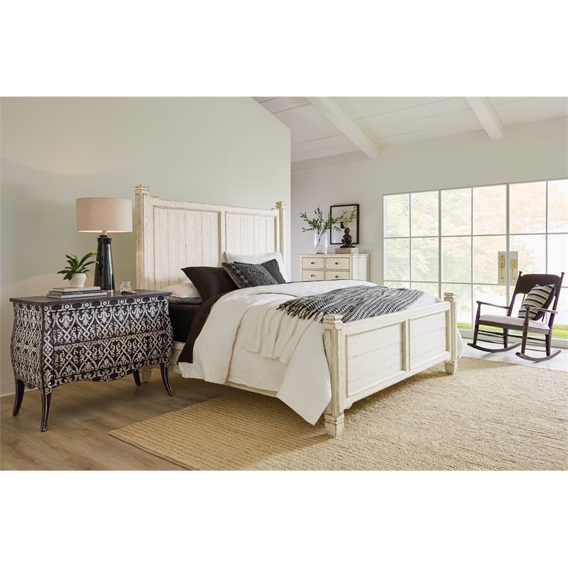 Hooker Furniture Americana Wood King Panel Bed in White