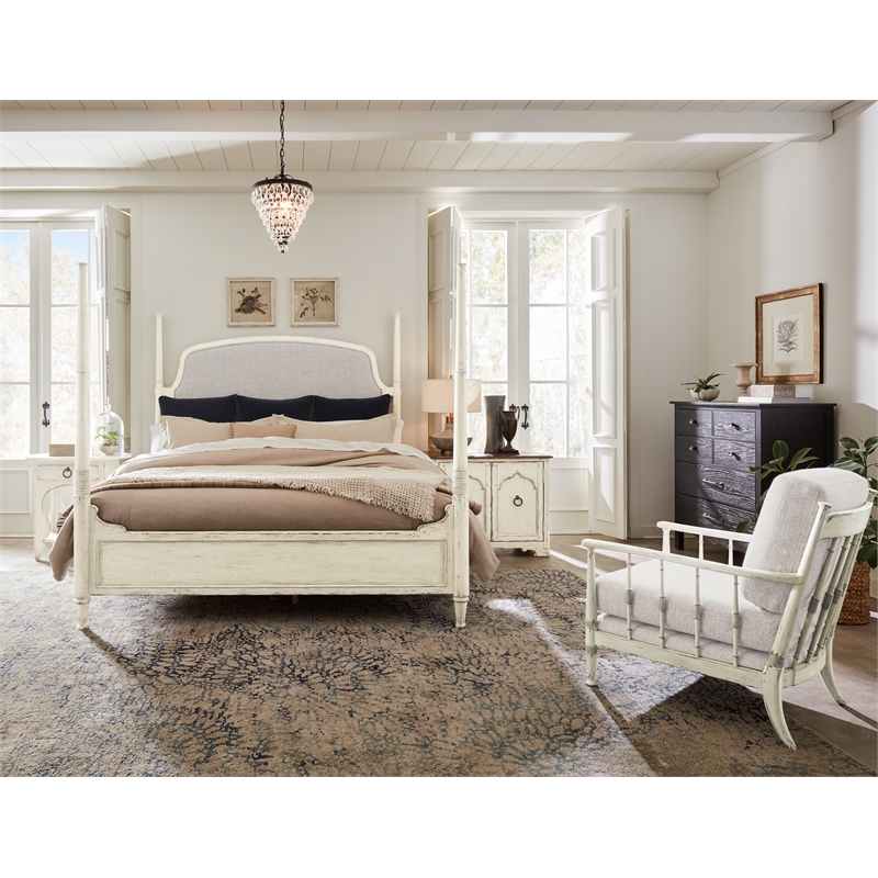Hooker Furniture Americana King Fabric Upholstered Poster Bed in Beige