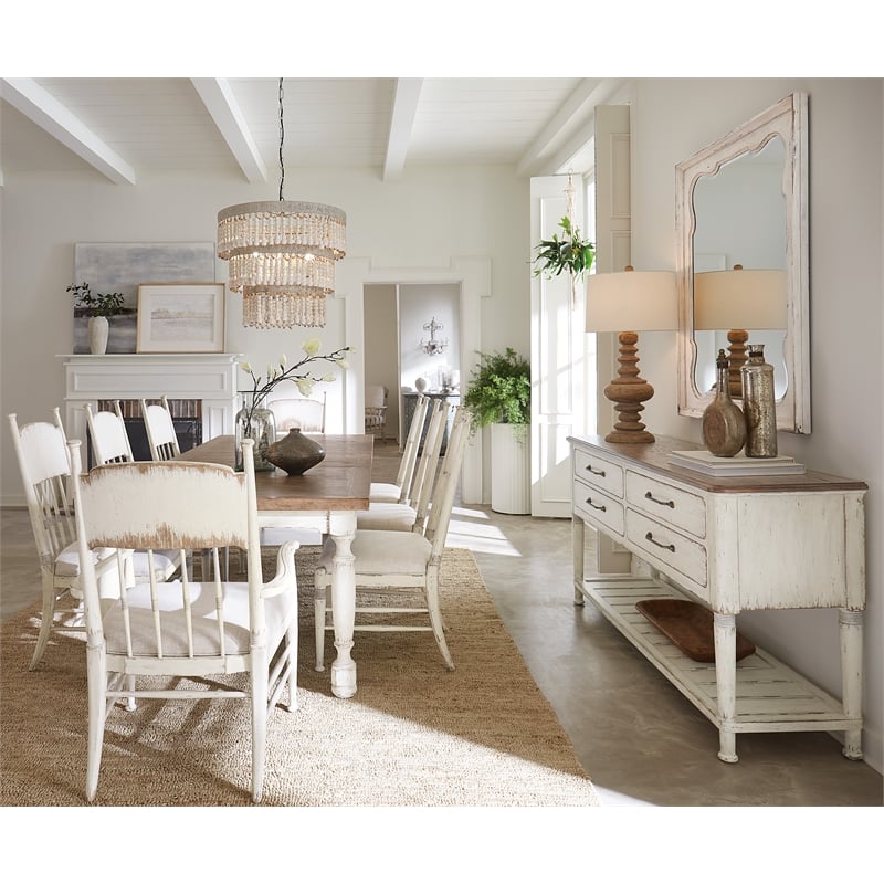 Americana Leg Dining Table w/1-22in leaf in White Wood by Hooker Furniture