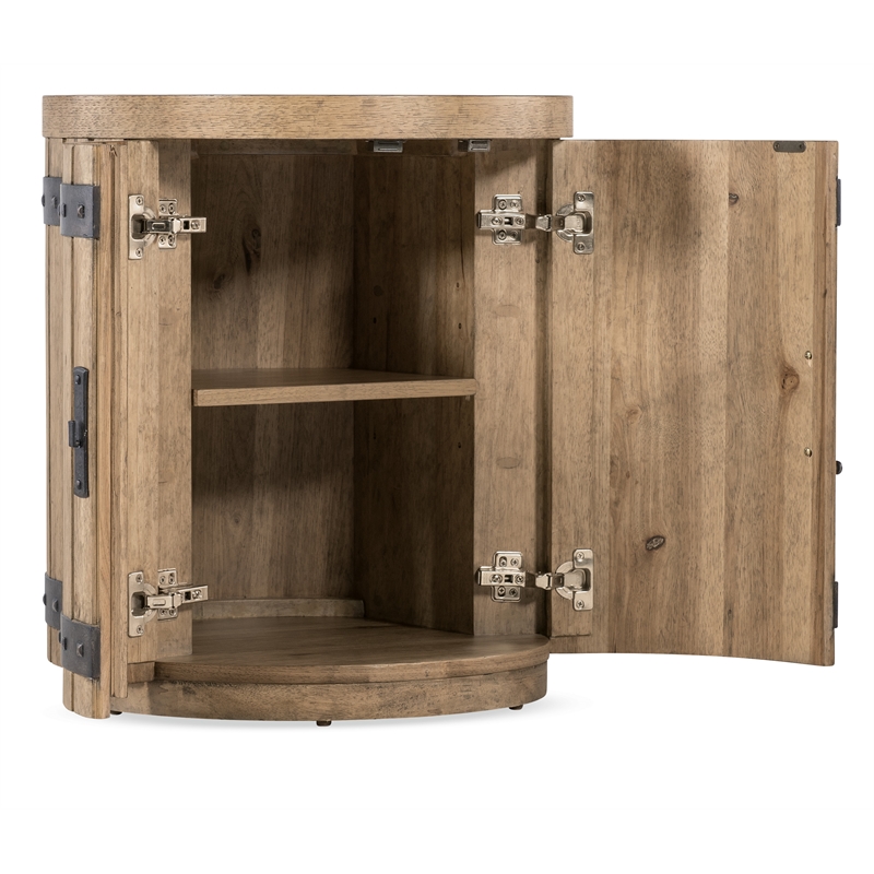 Vineyard Row Wine Barrel End Table in Light Natural Wood by Hooker Furnishings