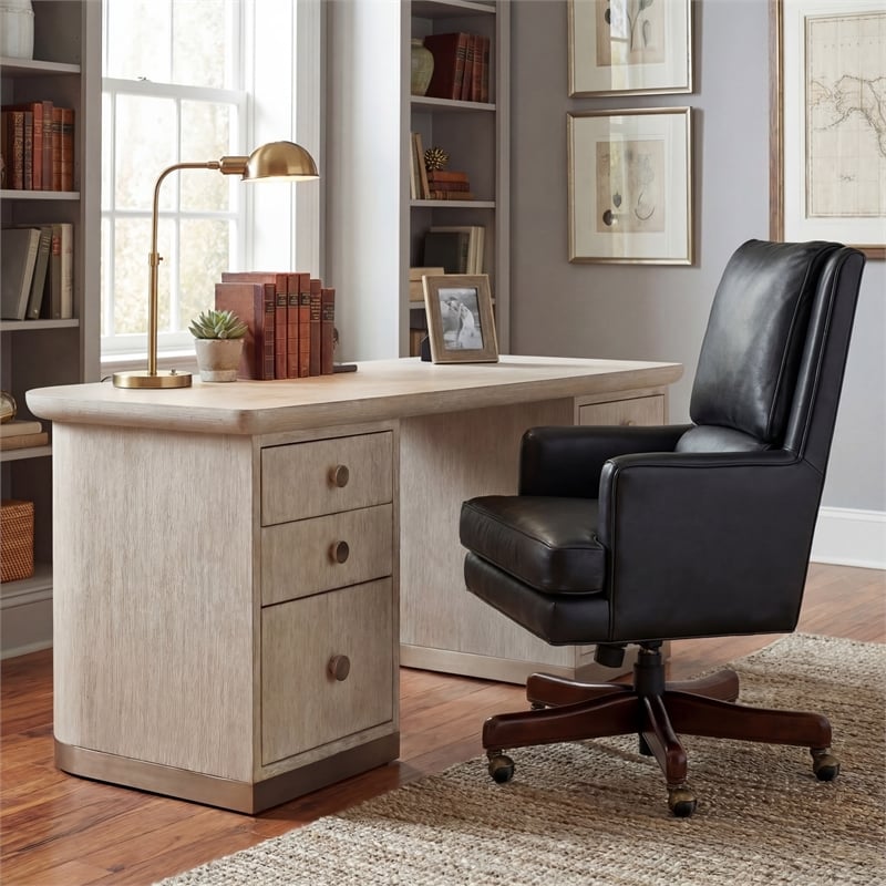 Hooker Furniture Seven Seas Executive Office Chair in Carilion Tune
