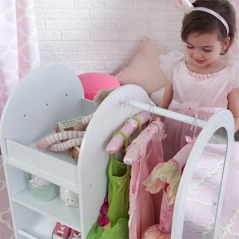 KidKraft Dress Up Station in Pink