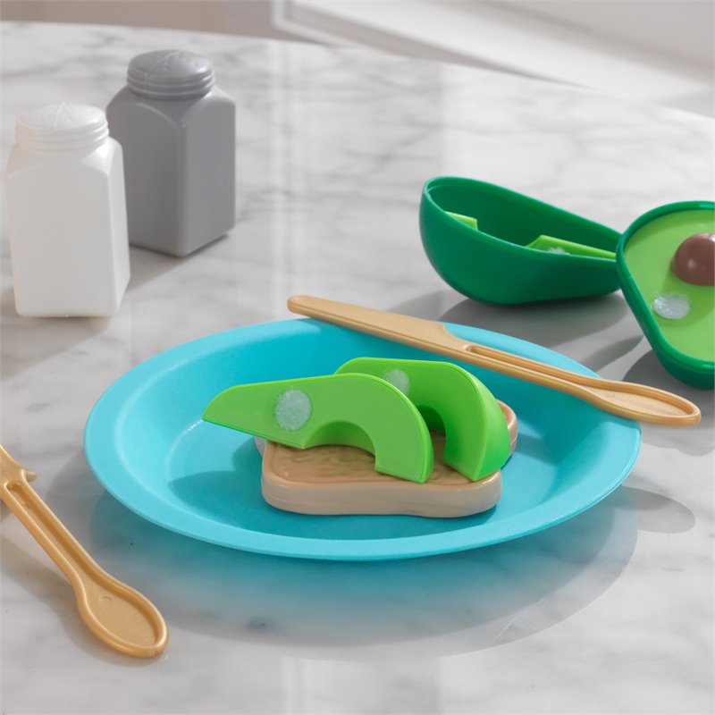 Kidkraft Create & Cook 20 Piece Wooden Plastic Avocado Toast Play Set