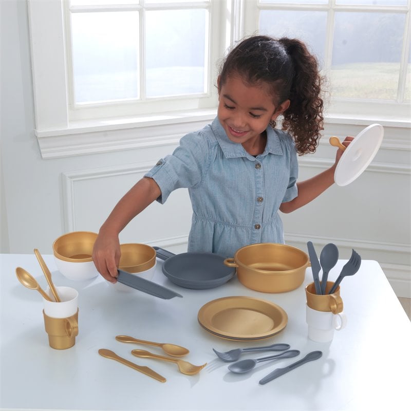 Kidkraft Modern Metallics 27 Piece Plastic Cookware Set