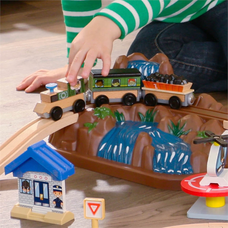 KidKraft Bucket Top Mountain 56 Piece Train Set