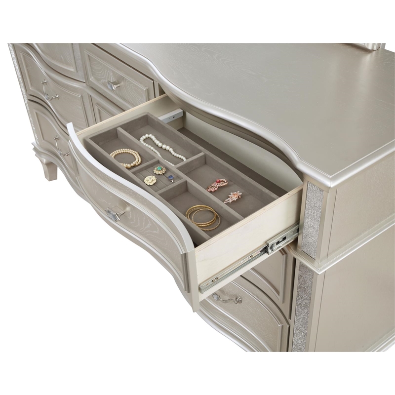Evangeline 9-drawer Dresser Silver Oak