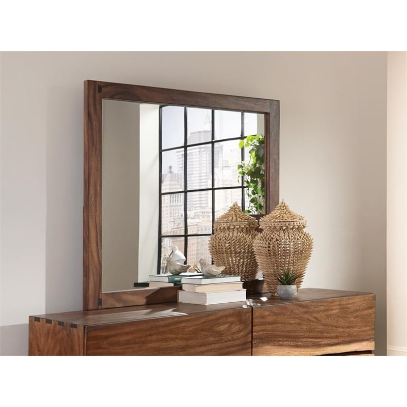Winslow 4-piece Eastern King Bedroom Set Smokey Walnut
