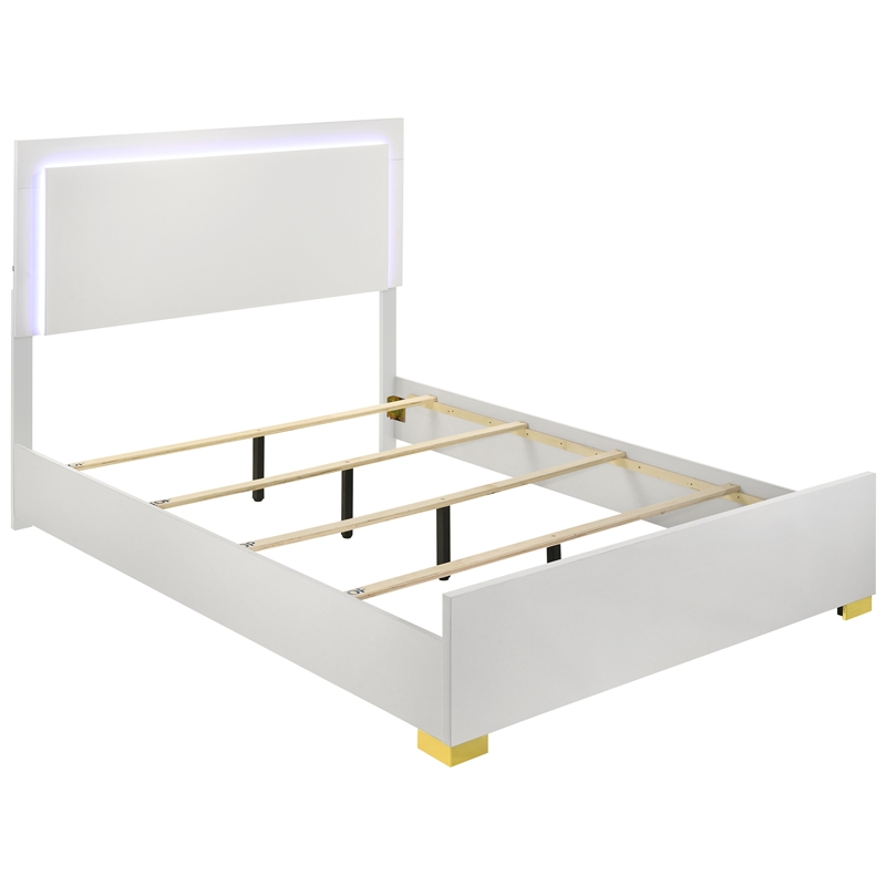 Coaster 4-Piece Contemporary Wood Queen Bedroom Set in White/Gold
