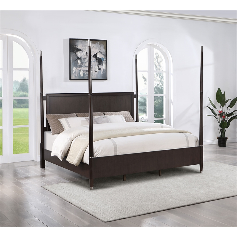 Emberlyn Wood Queen Poster Bed Brown