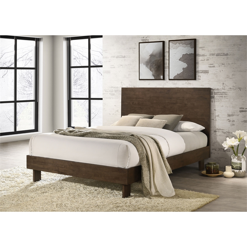 Glenwood 48-inch Queen Platform Panel Bed Warm Brown