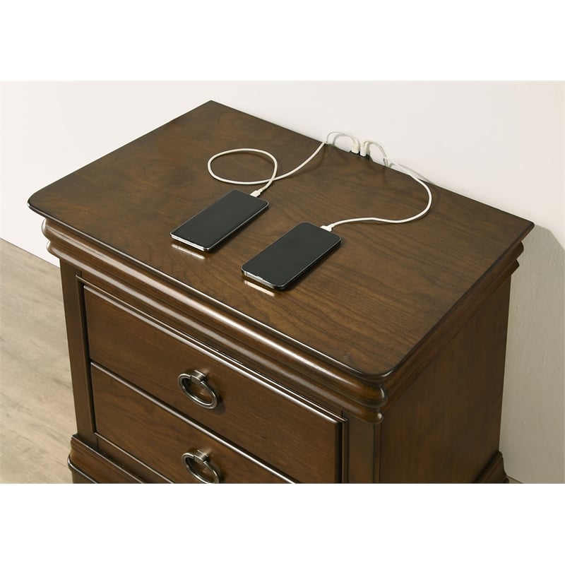 Coaster Garland 3-drawer Wood Nightstand Bedside Table in Brown Cherry