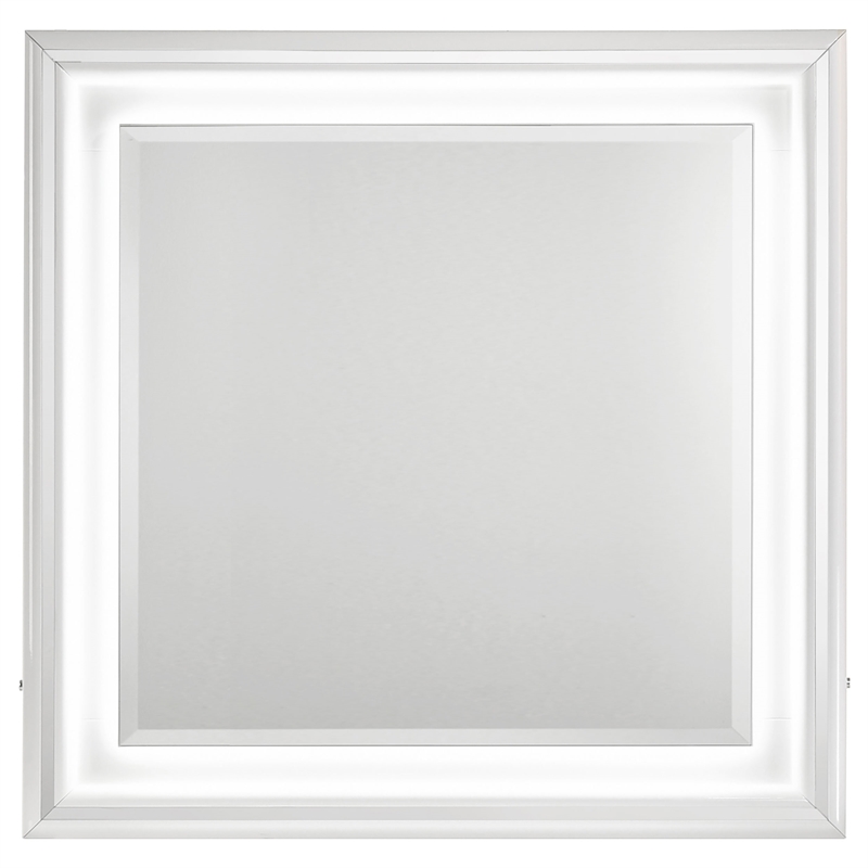 Coaster Cassia 4-Piece Wood Eastern King LED Bedroom Set in White High Gloss