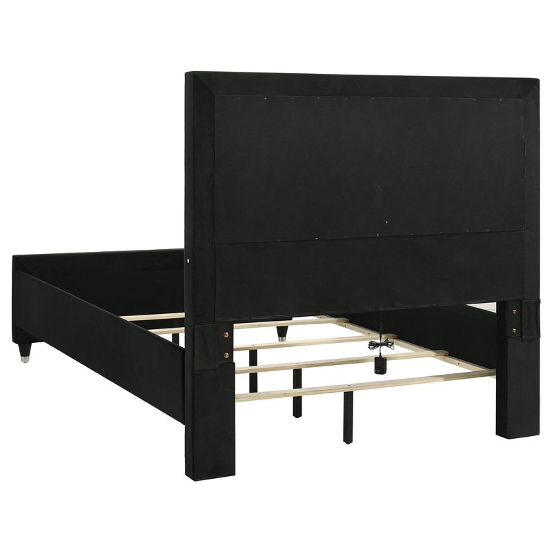 Coaster Ravenne 5-Piece Modern Velvet Queen LED Bedroom Set in Black