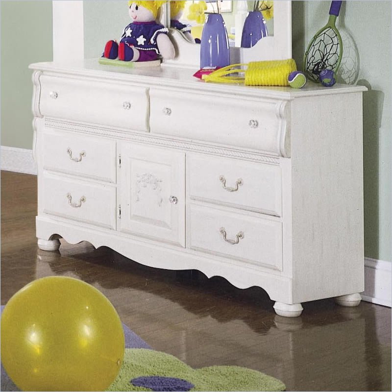 Standard Diana  White Wash Double Dresser   4059