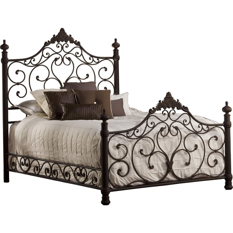 Hilale Baremore Queen Poster Bed In, Antique White Queen Poster Bed