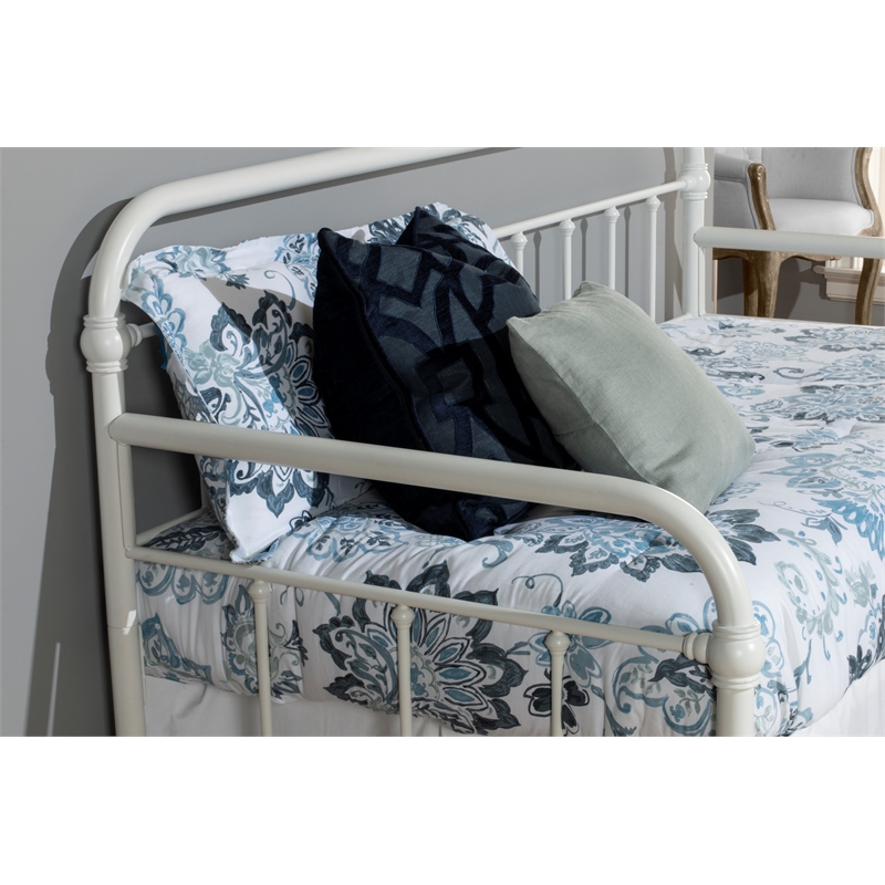 Kirkland Twin Daybed in Soft White
