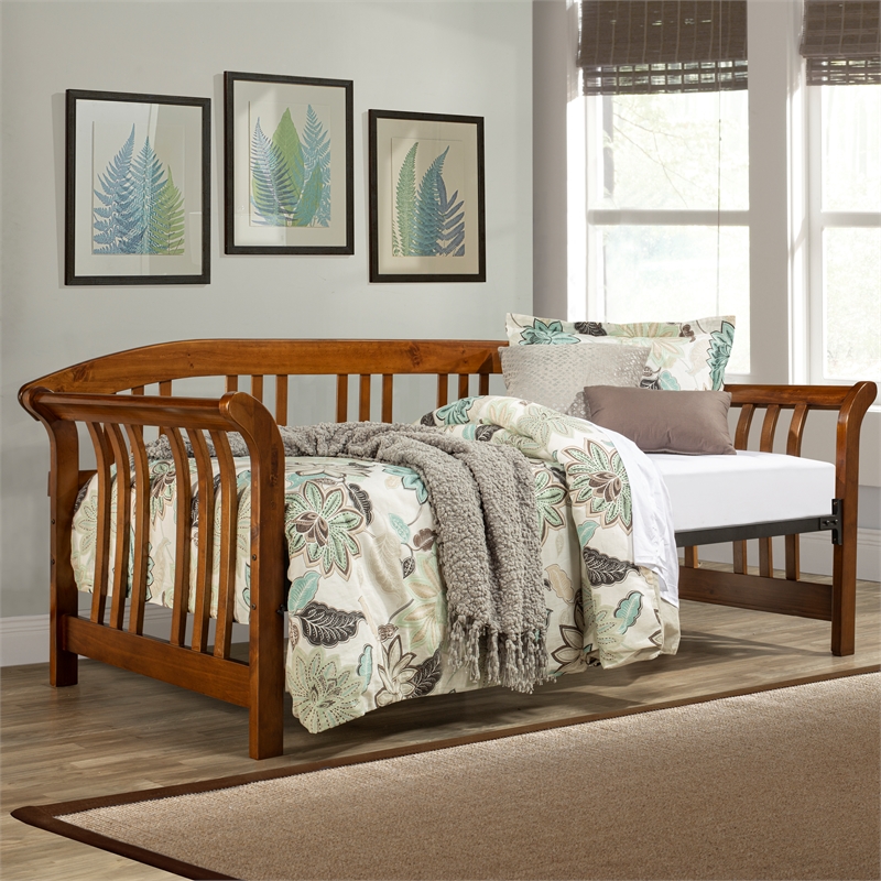 Hillsdale furniture outlet daybed