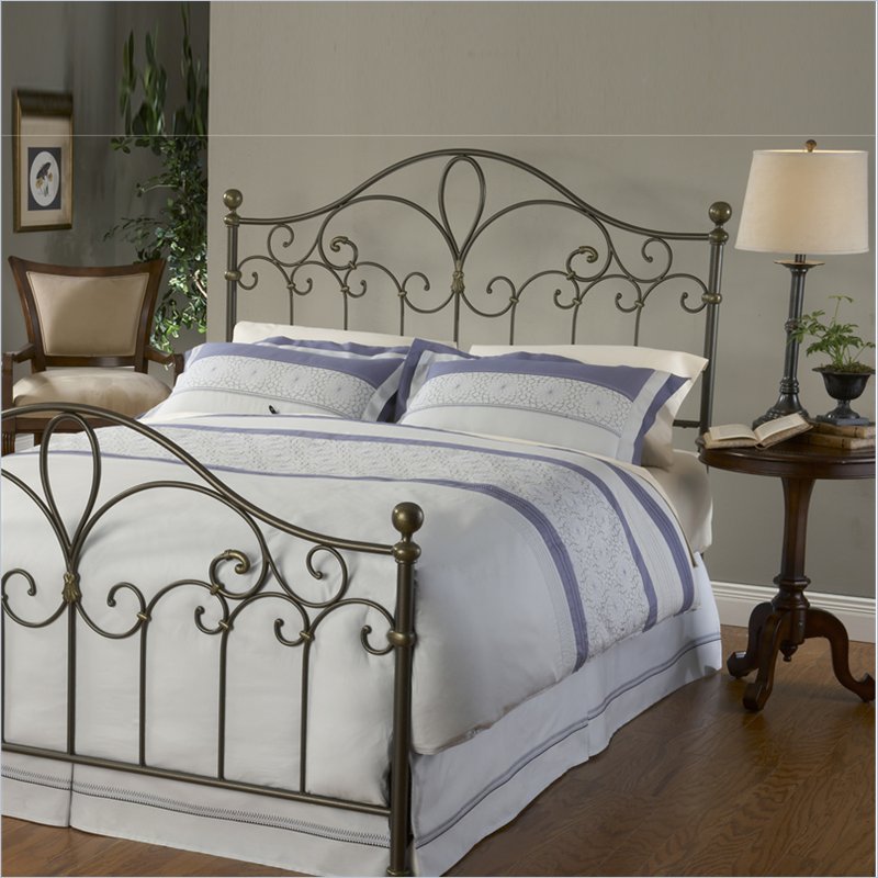 Meade Metal Headboard in Silver Gold 1520XX0