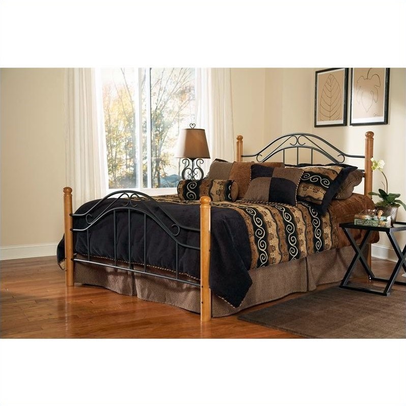 Hillsdale Winsloh Spindle Headboard in Black and Oak 164HX
