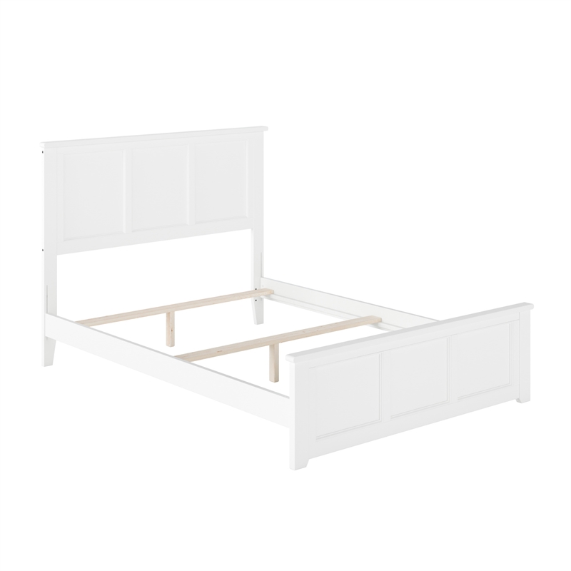 Madison Full Wood Foundation Bed with Matching Footboard in White
