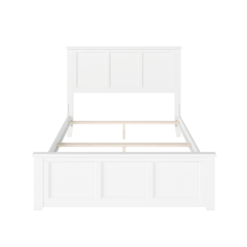 Madison Full Wood Foundation Bed with Matching Footboard in White