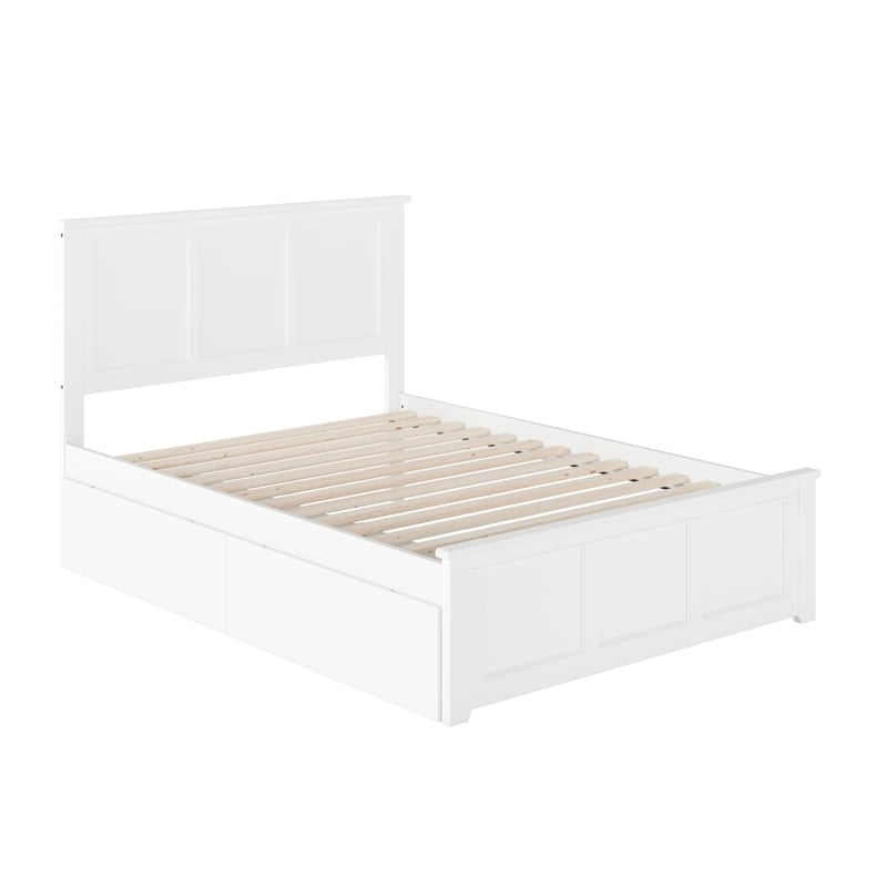 Madison Full Platform Bed with Matching Footboard and Storage Drawers in White