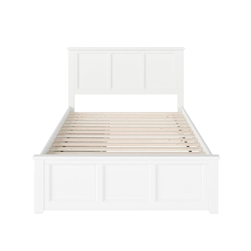 Madison Full Platform Bed with Matching Footboard and Storage Drawers in White