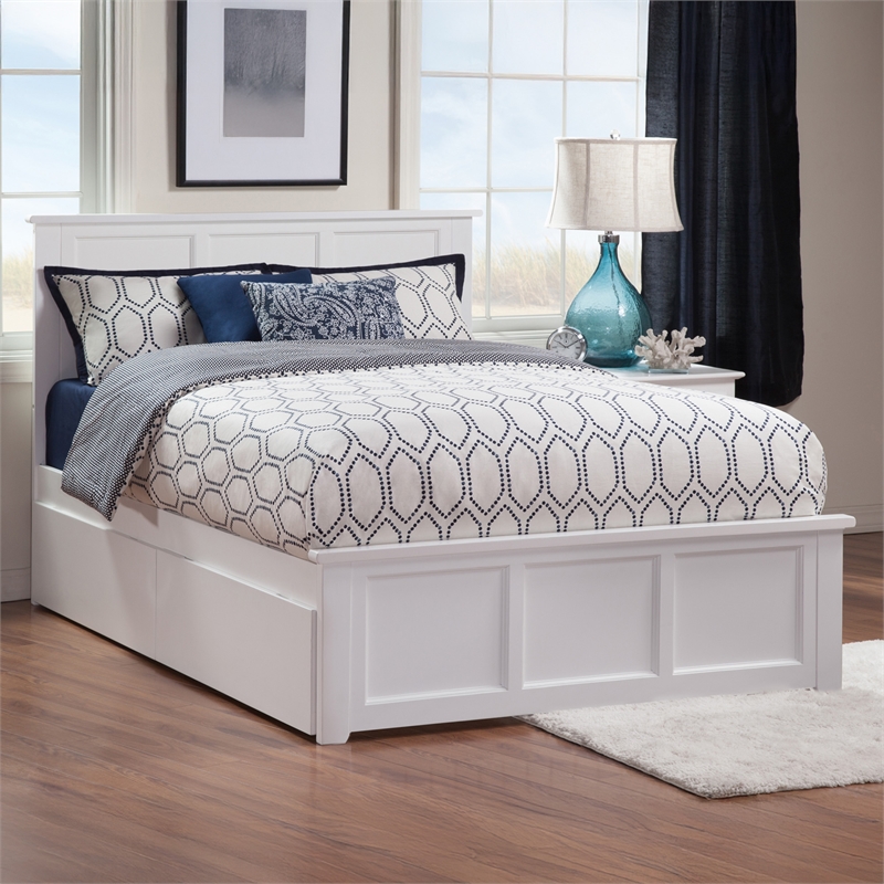 Madison Full Platform Bed with Matching Footboard and Storage Drawers in White
