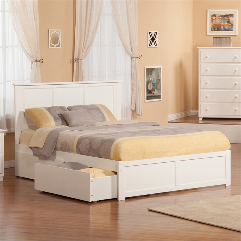 Madison King Wood Platform Bed with Footboard & Storage Drawers in White