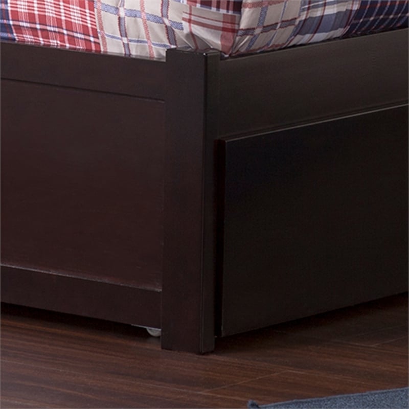 Richmond Twin Wood Platform Bed with Footboard and Twin Trundle in Espresso