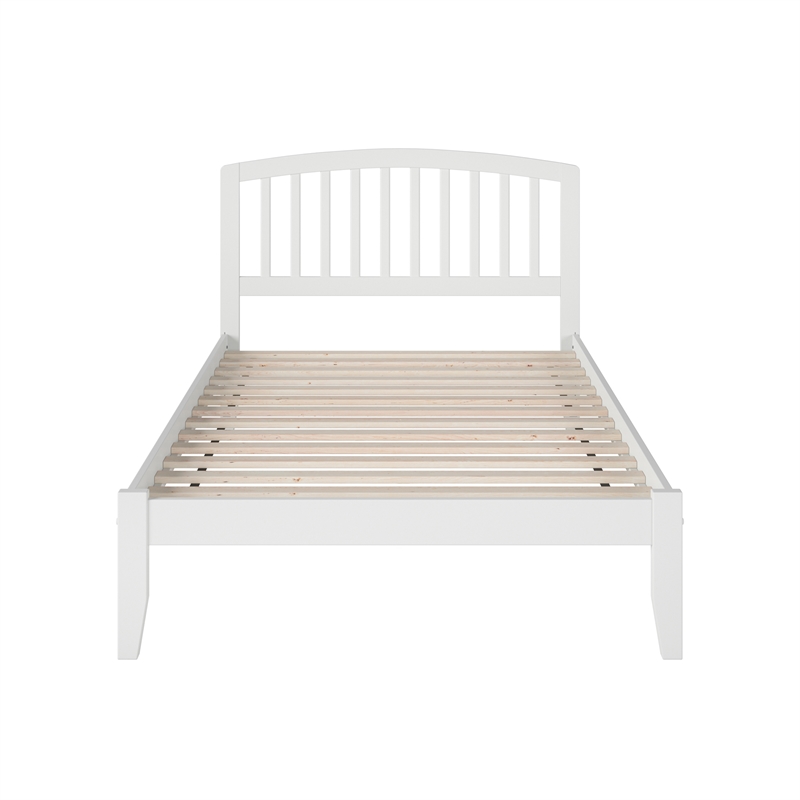 Richmond Full Solid Wood Platform Bed in White