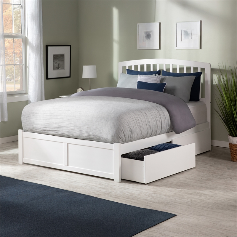Richmond Full Wood Platform Bed with Footboard and Storage Drawers in White