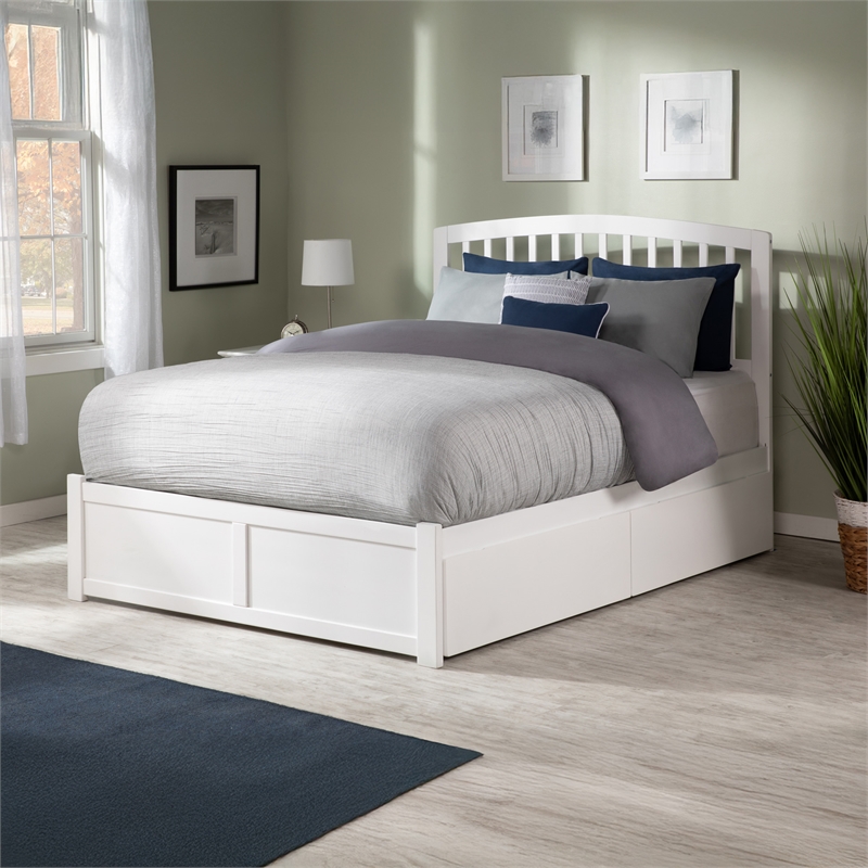 Richmond Full Wood Platform Bed with Footboard and Storage Drawers in White