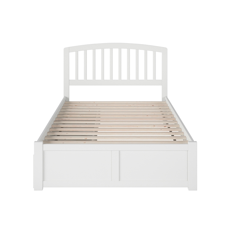 Richmond Full Wood Platform Bed with Footboard and Storage Drawers in White