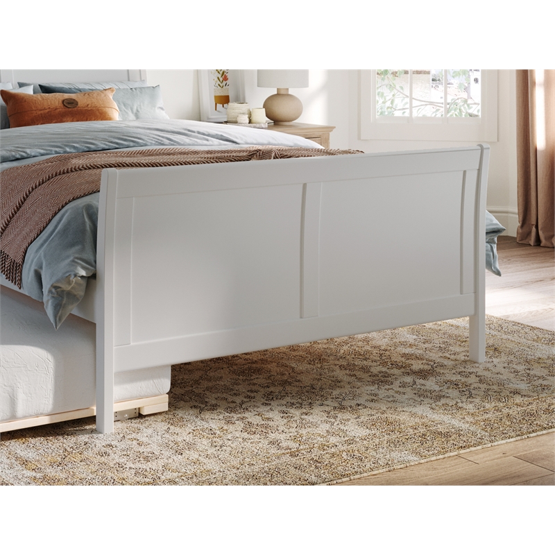 Portland Full Wood Platform Bed with Matching Footboard & Twin Trundle in White