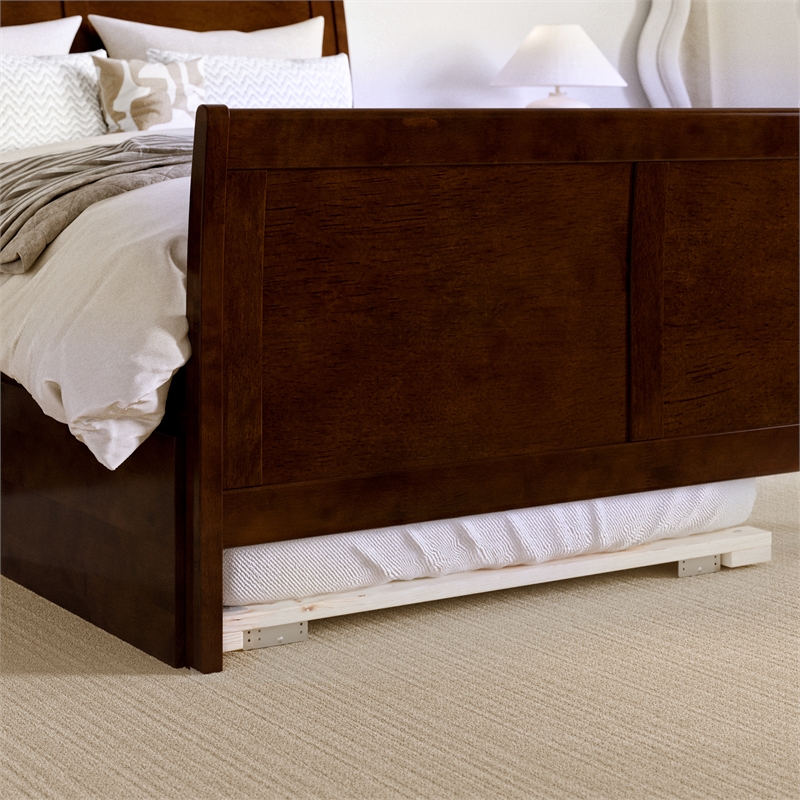 Portland Full Wood Platform Bed with Matching Footboard & Twin Trundle in Walnut