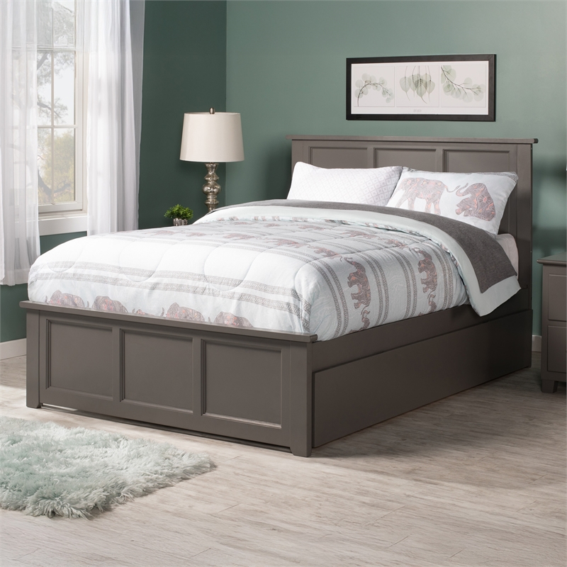 Madison Full Platform Bed with Matching Footboard and Twin Trundle in Grey