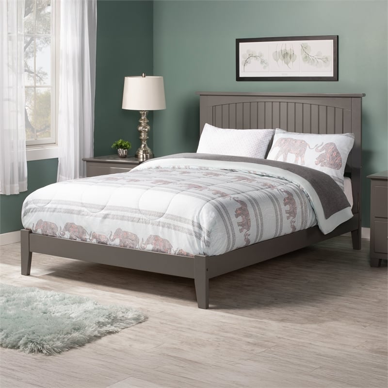 Nantucket Full Solid Wood Foundation Bed in Grey