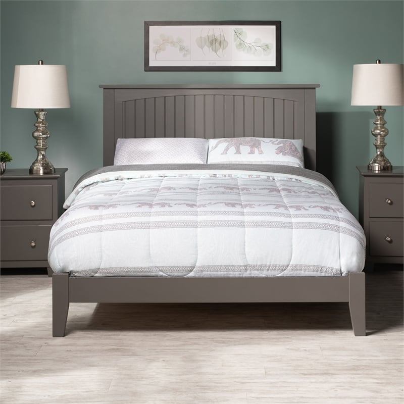Nantucket Full Solid Wood Foundation Bed in Grey