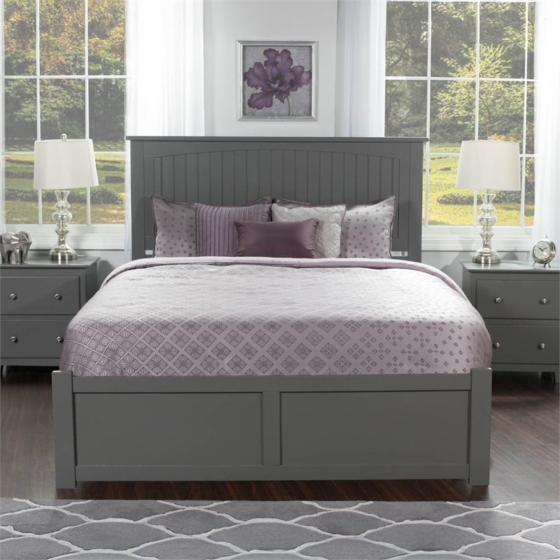 Nantucket Queen Wood Platform Bed with Footboard and Storage Drawers in Grey